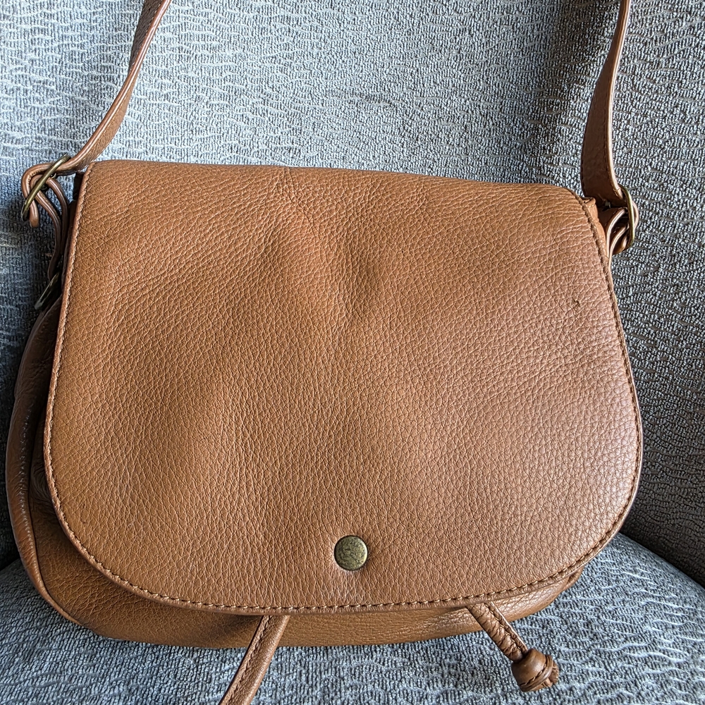 Brown Leather Lucky Brand Medium Crossbody Flap Closure With Button  Handbag
